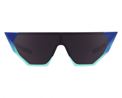 Na Pleasurecraft Showroom Slnečné Okuliare